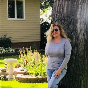 Meet your Posher, Lilly